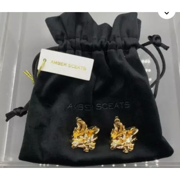 NEW WITH BLACK POUCH AMBER SCEATS REESE EARRINGS SCULPTURED 24K GOLD PLATED - Picture 1 of 2